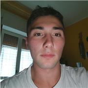 Mi rivolgo a studenti di tecnici e licei, sono al secondo anno di ingegneria e posso aiutarvi con la matematica e con la fisica dalla A alla Z